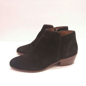 Sam Edelman womens ankle boots petty black suede ankle boots in size 9.5